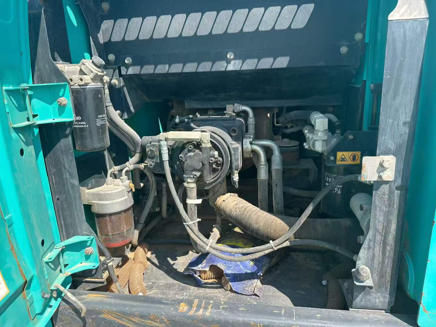 Buy Kobelco SK210 Used Excavator / 6 Buy Kobelco SK210 Used Excavator / 6