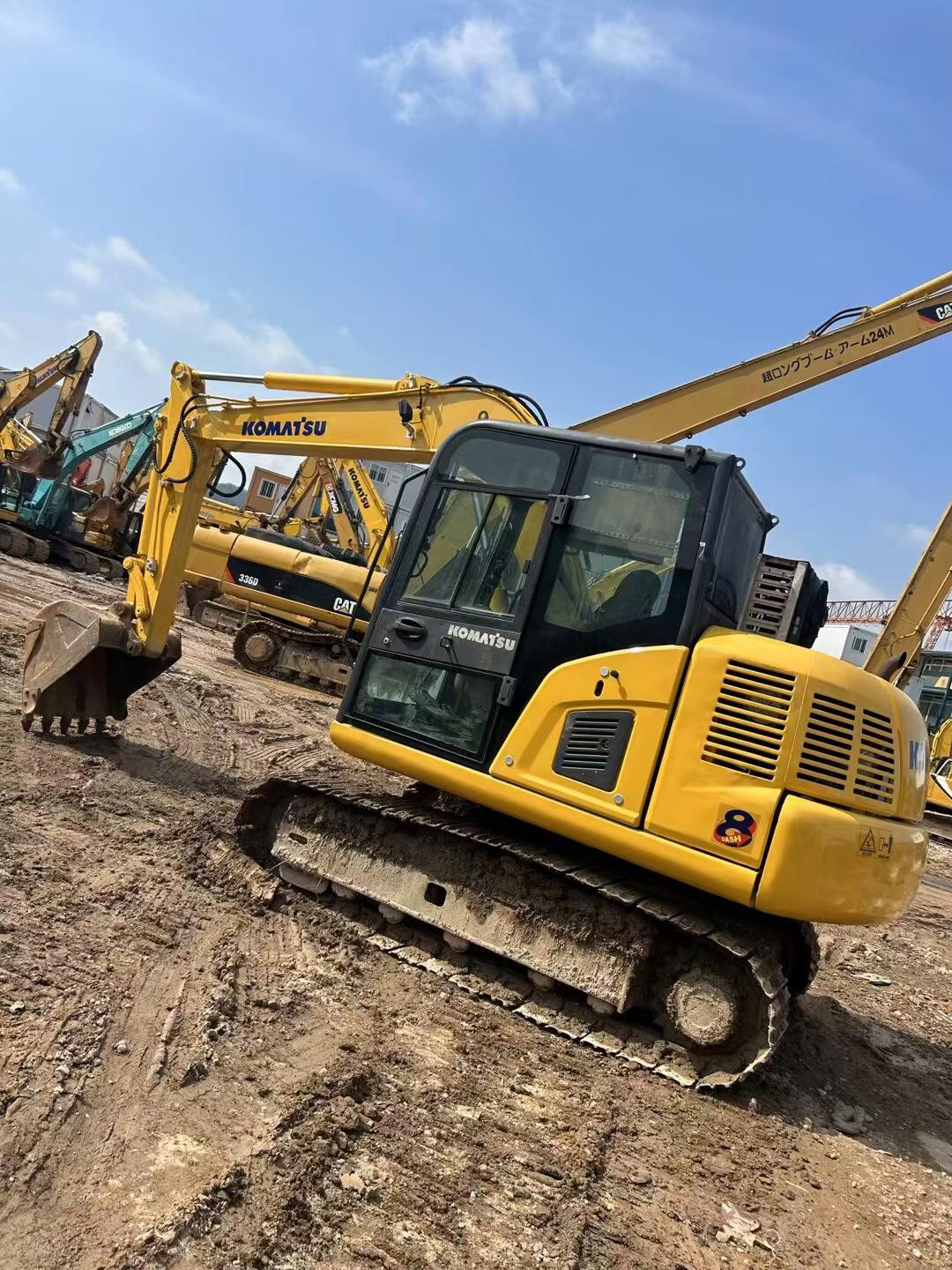 Buy Komatsu PC70-8 Used Excavator / 3 Buy Komatsu PC70-8 Used Excavator / 3