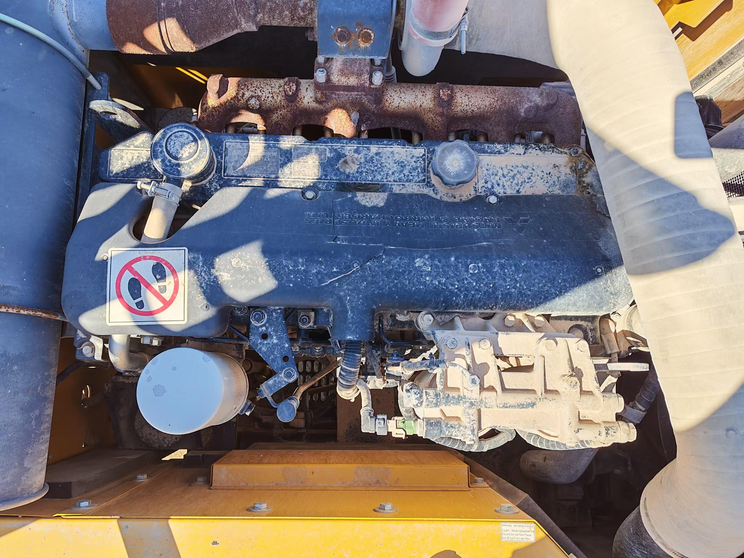 Buy Sany SY245H Used Excavator / 8 Buy Sany SY245H Used Excavator / 8