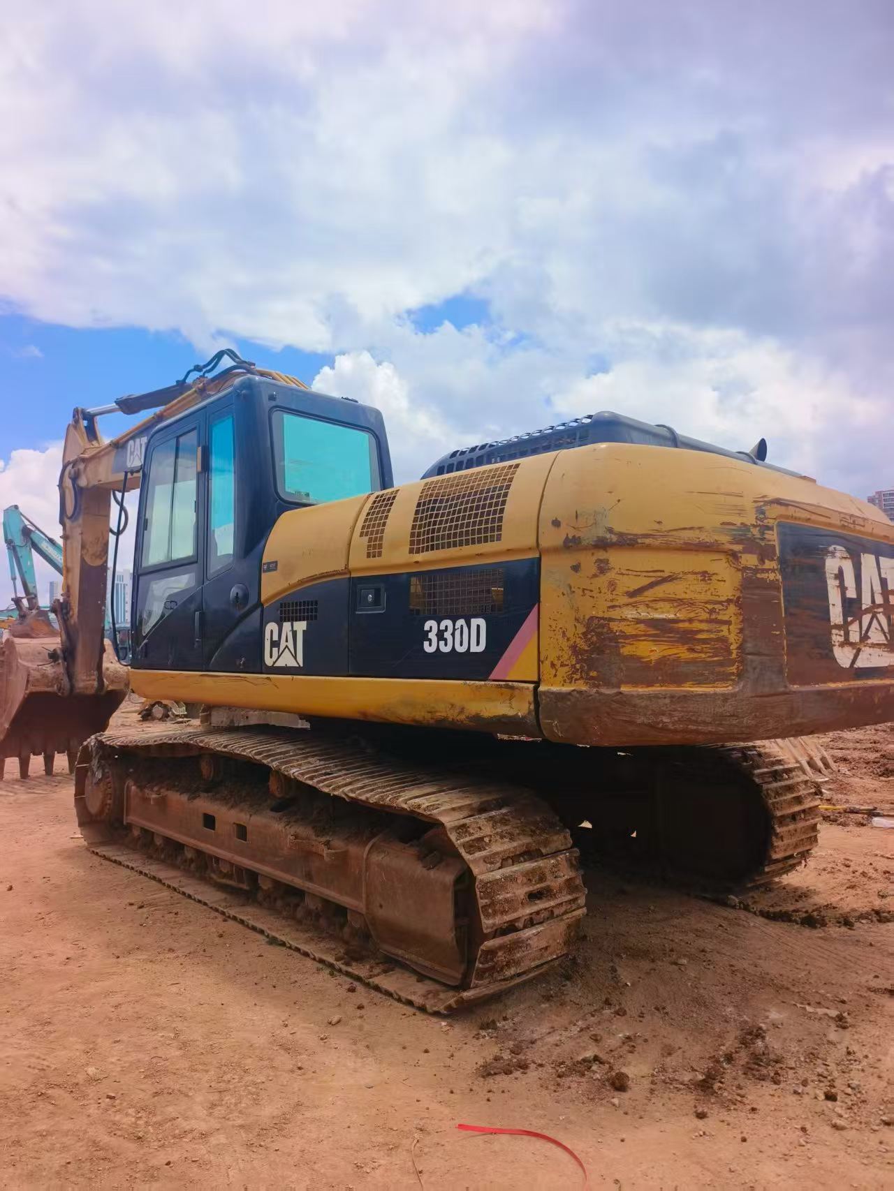 Buy Caterpillar 329D Used Excavator / 2