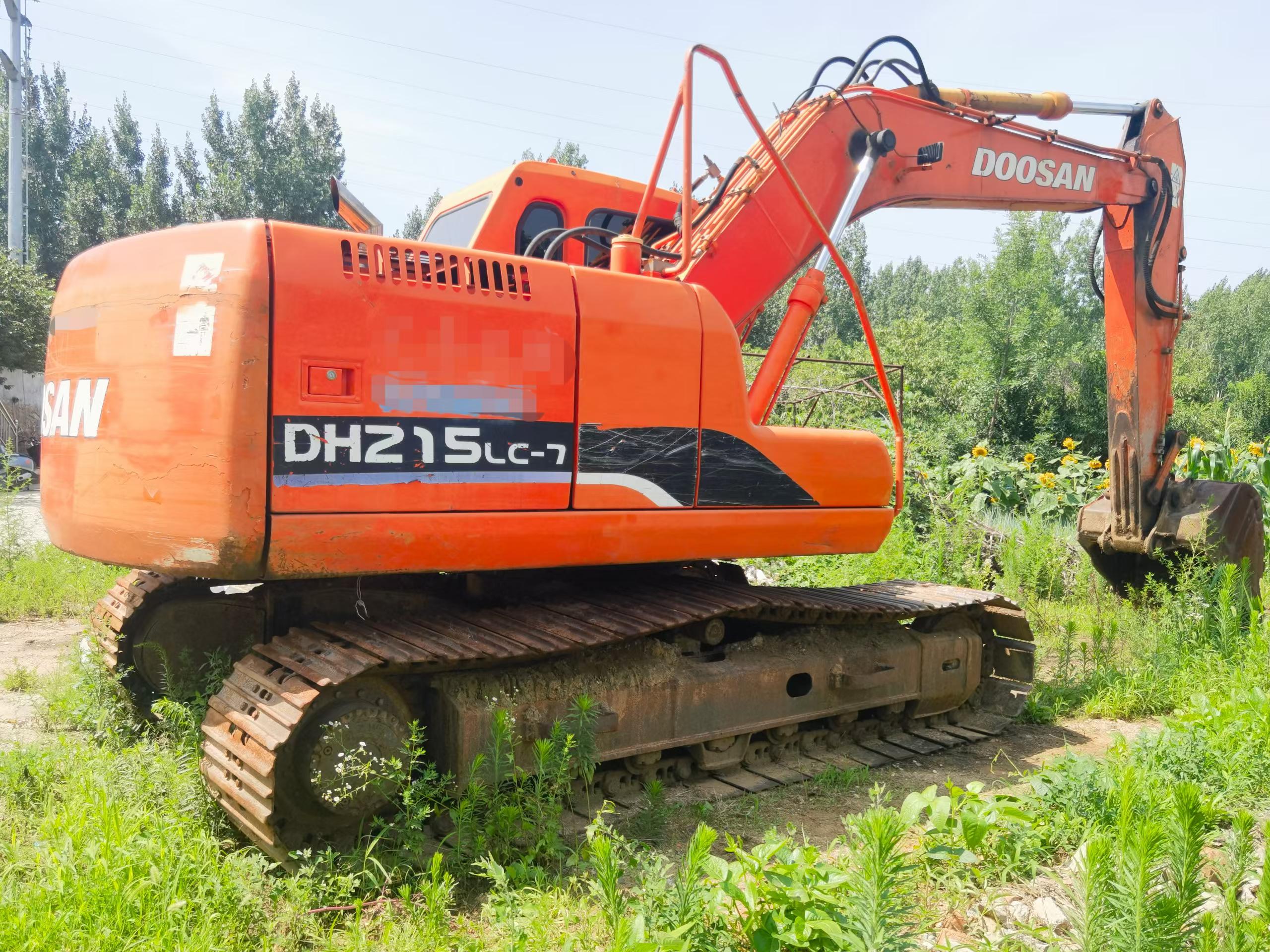 Buy Doosan DH150-7 Used Excavator / 3 Buy Doosan DH150-7 Used Excavator / 3
