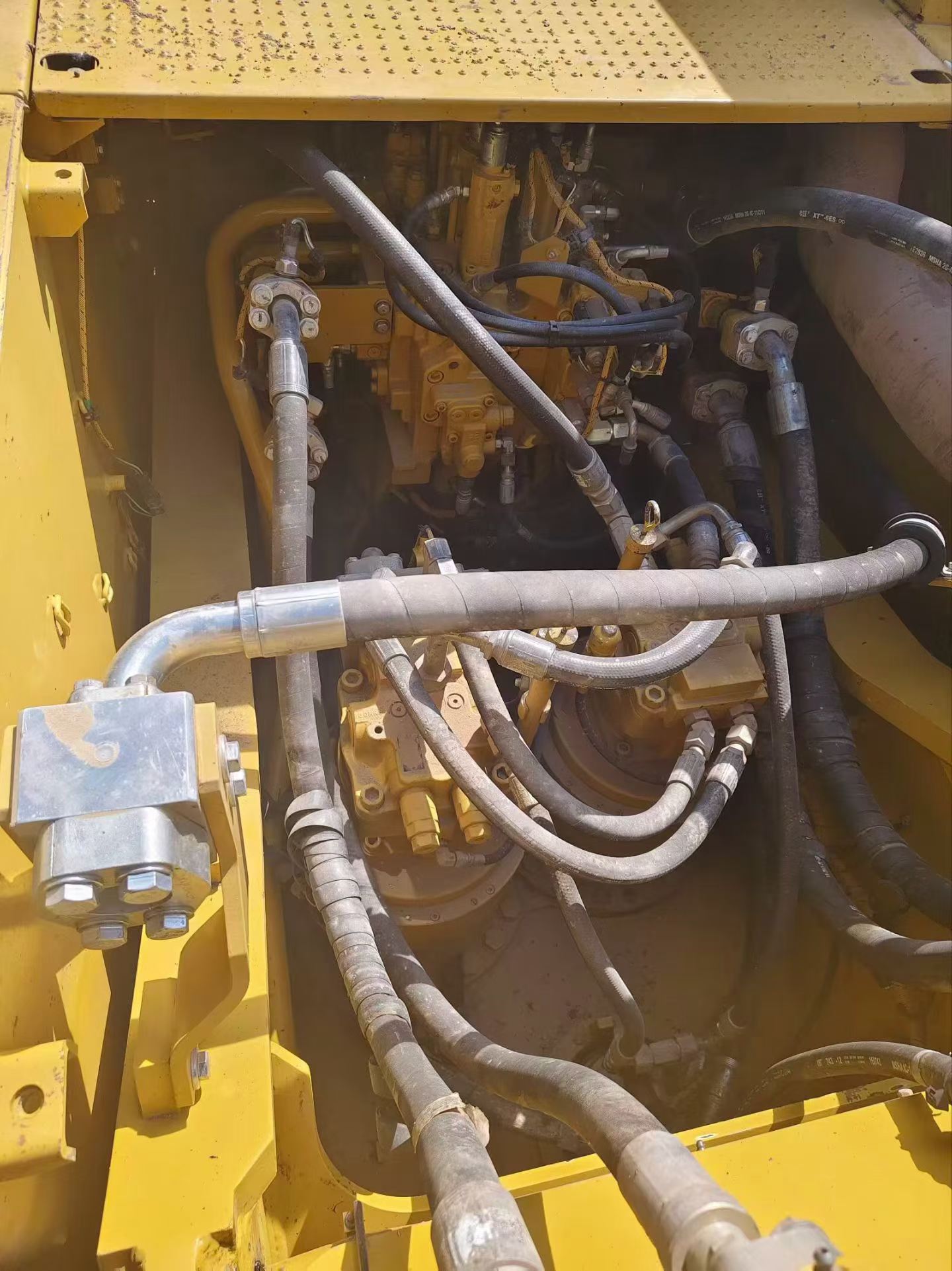 Buy Caterpillar 349E Used Excavator / 4 Buy Caterpillar 349E Used Excavator / 4