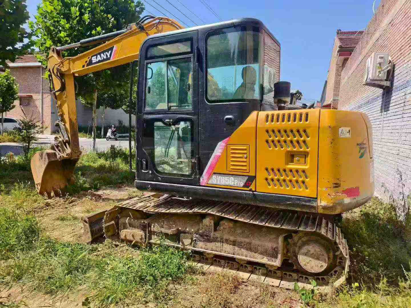 Buy Sany SY75 Used Excavator / 2 Buy Sany SY75 Used Excavator / 2
