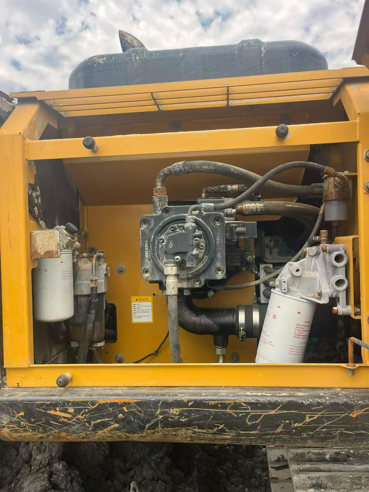 Buy Sany SY205C Used Excavator / 8 Buy Sany SY205C Used Excavator / 8