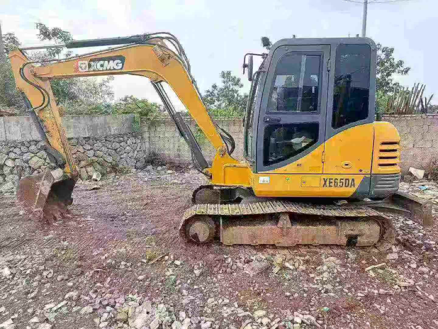 Buy XCMG XE65D Used Excavator / 6 Buy XCMG XE65D Used Excavator / 6