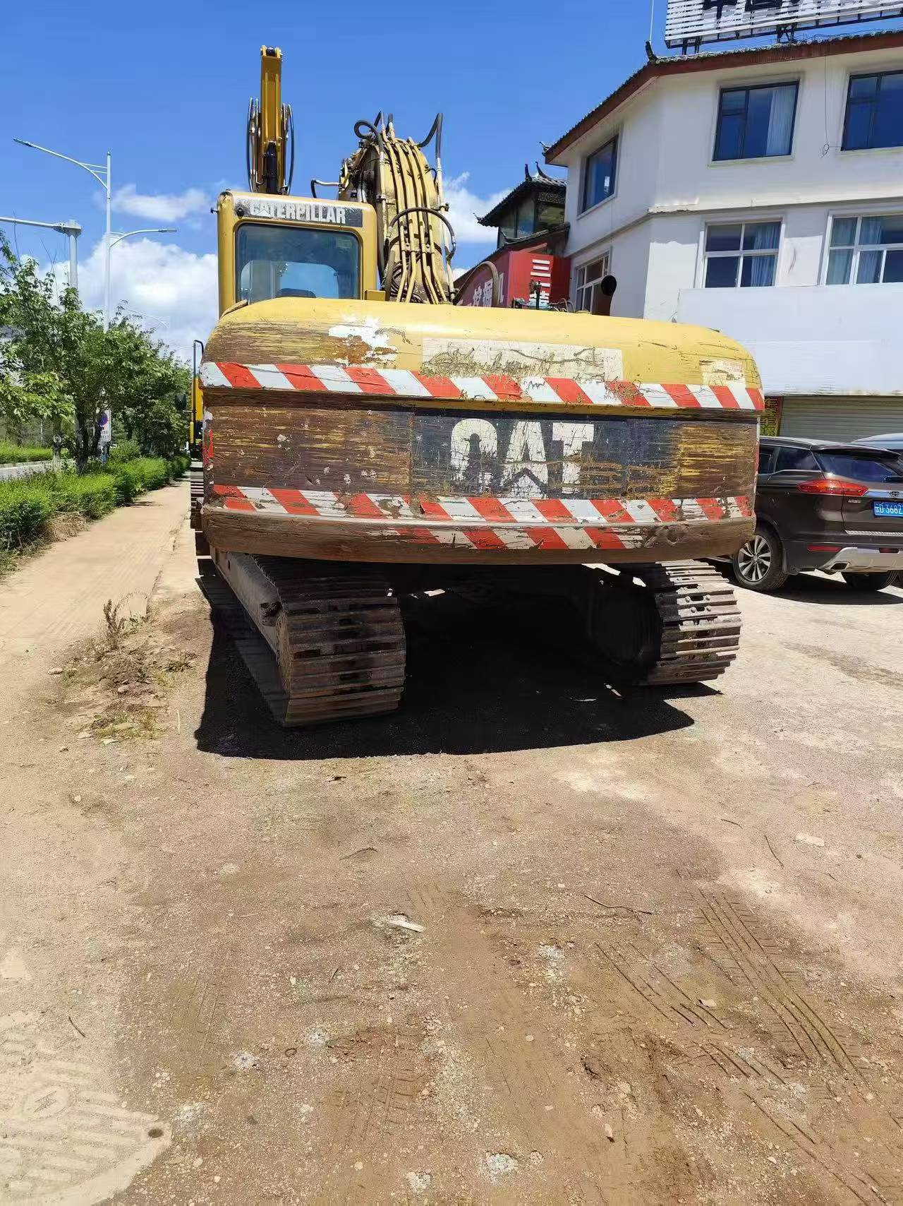 Buy Caterpillar 320C Used Excavator / 3 Buy Caterpillar 320C Used Excavator / 3