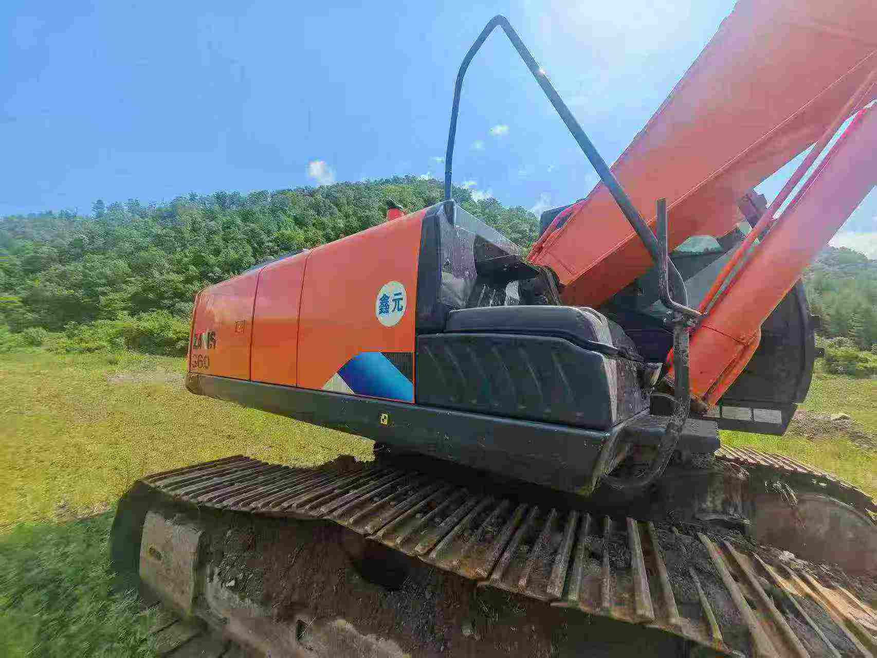 Buy Hitachi ZX330-5A Used Excavator / 3 Buy Hitachi ZX330-5A Used Excavator / 3
