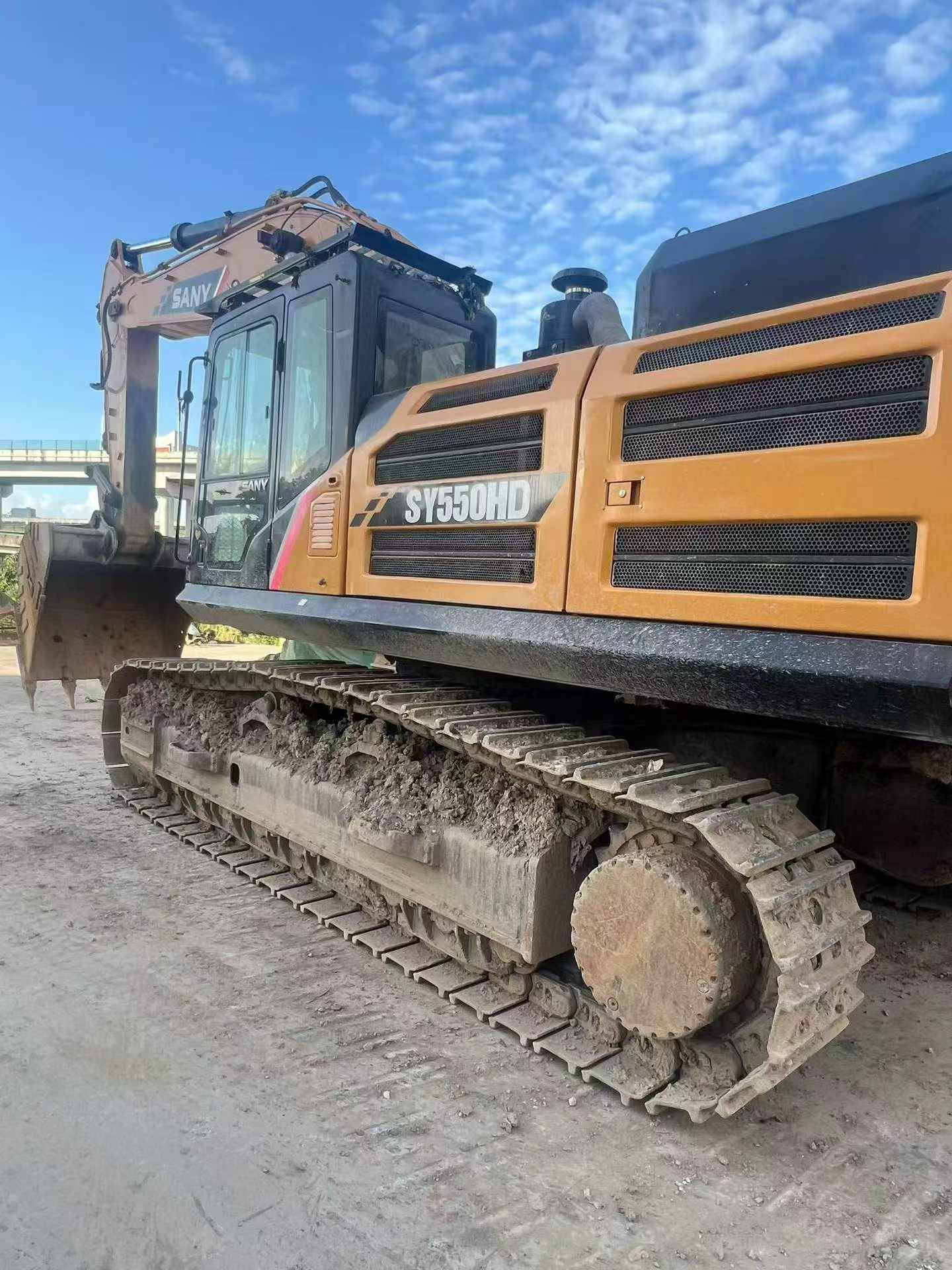 Buy Sany SY550H Used Excavator / 1
