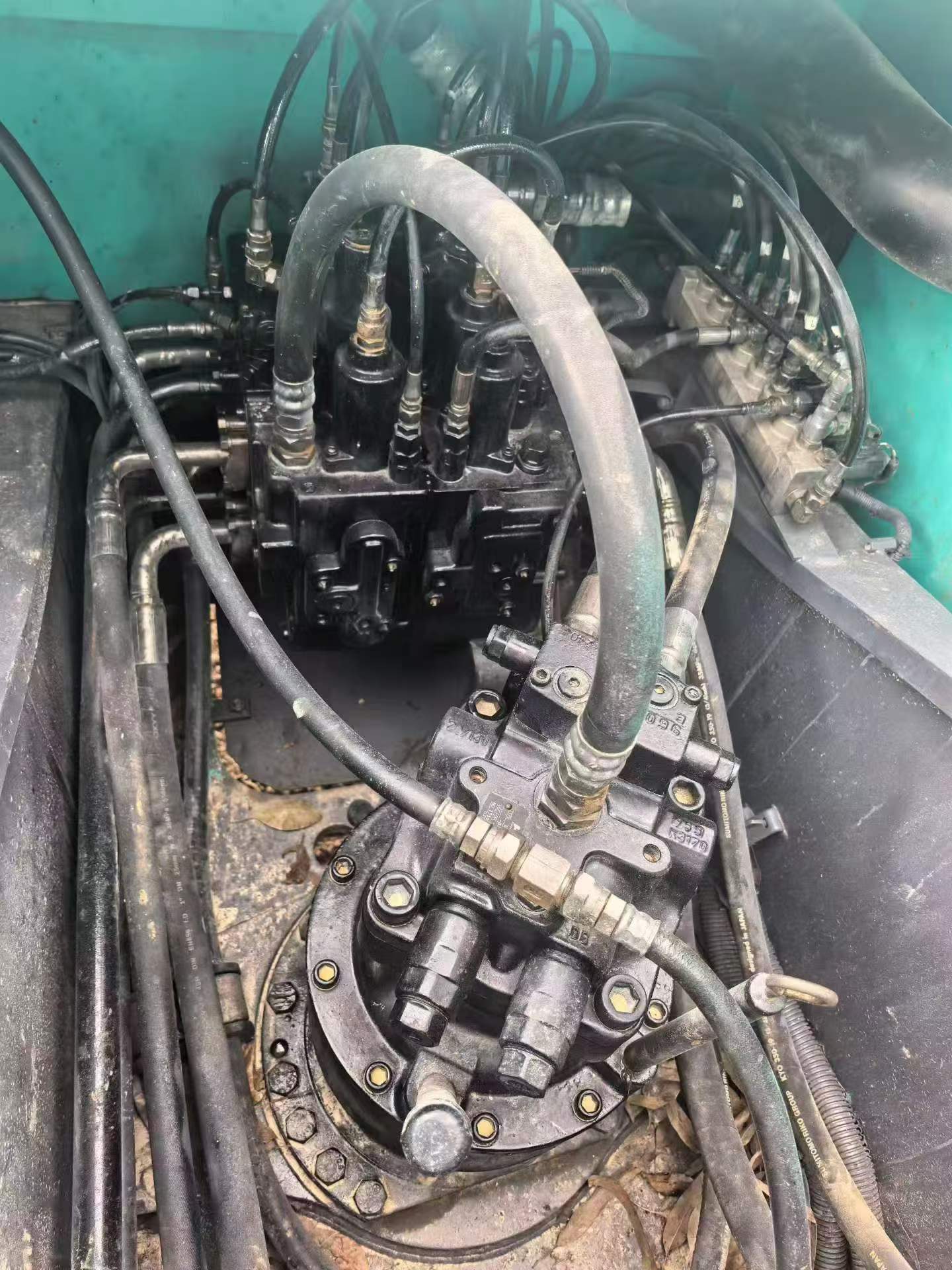 Buy Kobelco SK210 Used Excavator / 4 Buy Kobelco SK210 Used Excavator / 4