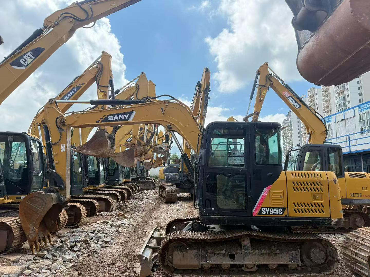 Купить Sany SY95C Подержанный Экскаватор