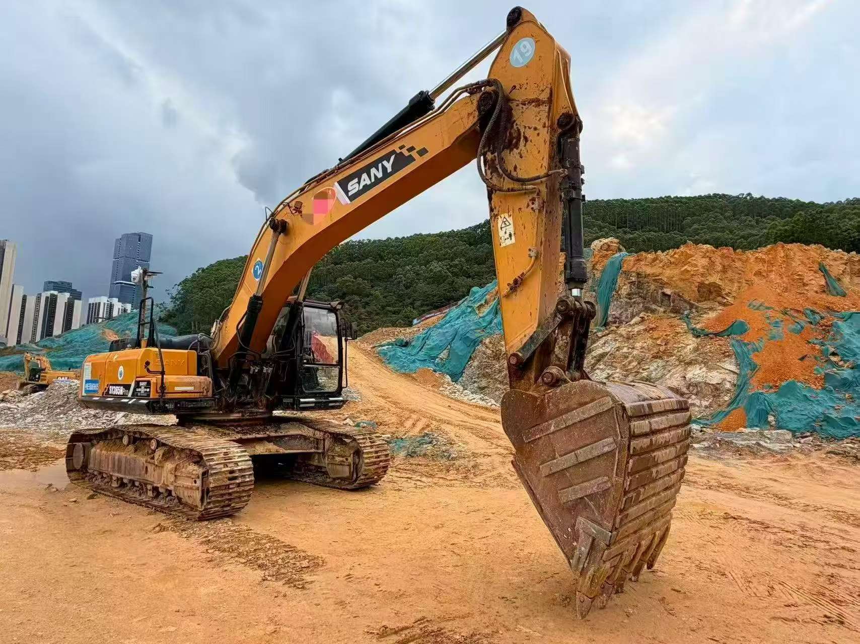 Buy Sany SY305C Used Excavator / 2 Buy Sany SY305C Used Excavator / 2