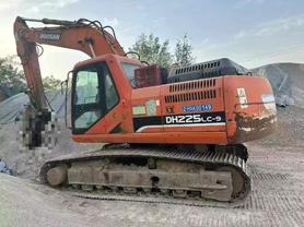 Buy Doosan DH220 Used Excavator / 7 Buy Doosan DH220 Used Excavator / 7