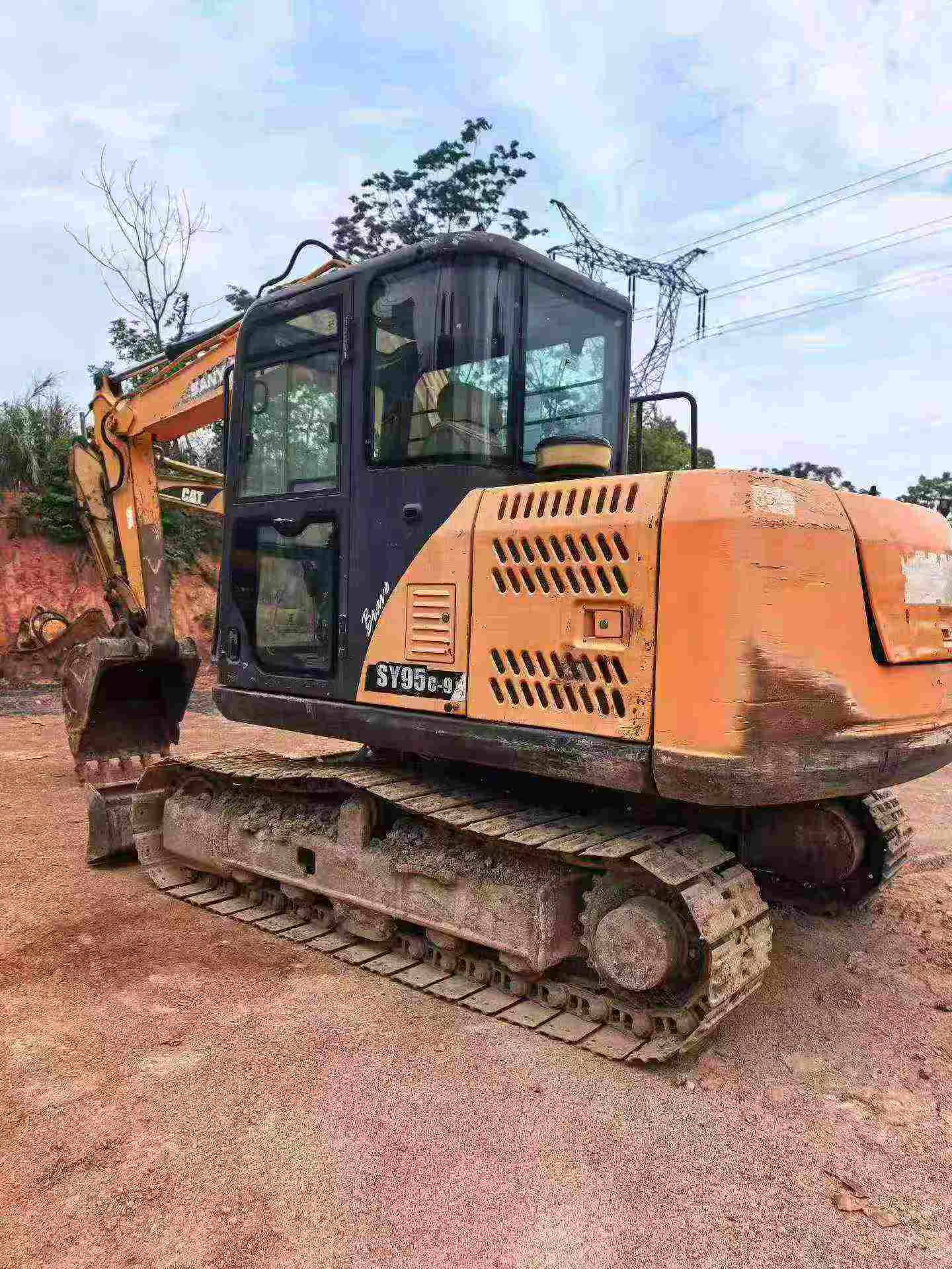 Buy Sany SY95C Used Excavator / 2 Buy Sany SY95C Used Excavator / 2