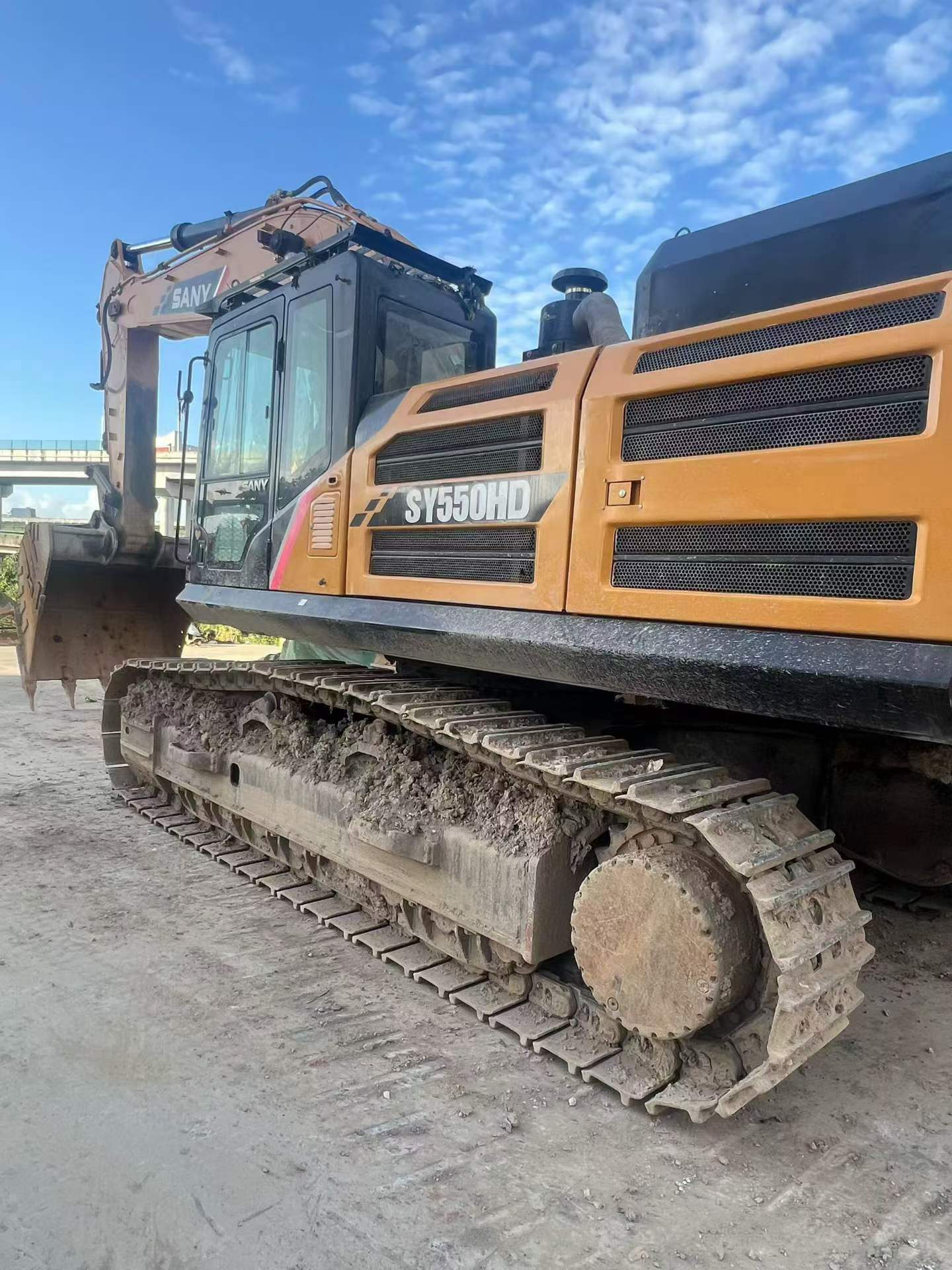 Buy Sany SY550H Used Excavator / 1