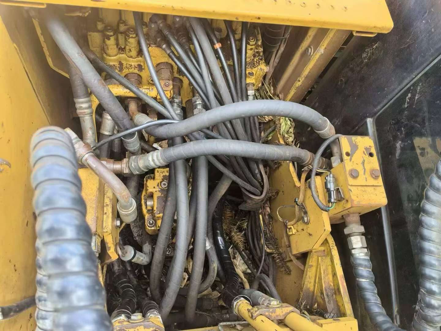 Buy Caterpillar 312D Used Excavator / 5