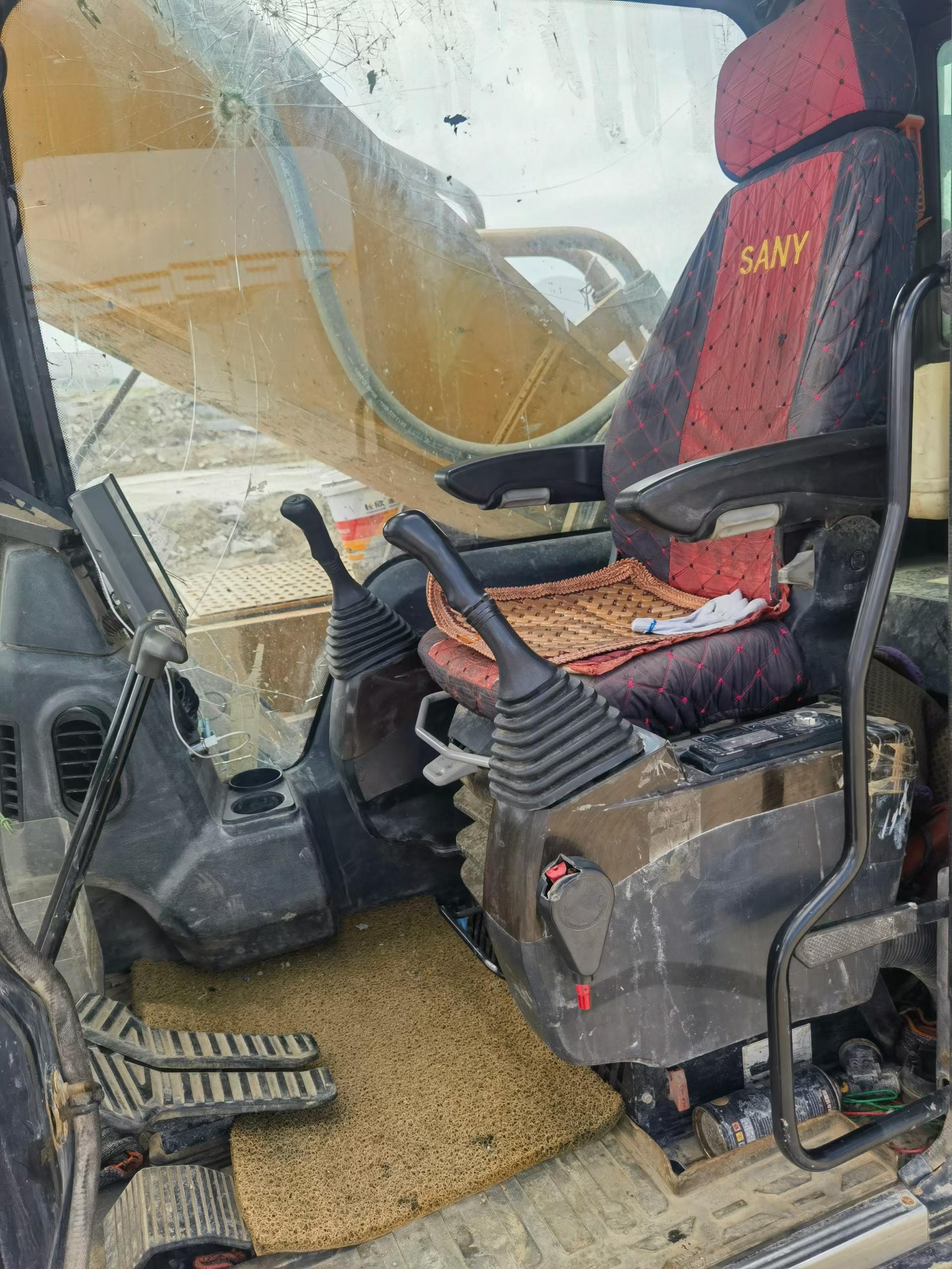Buy Sany SY475H Used Excavator / 9