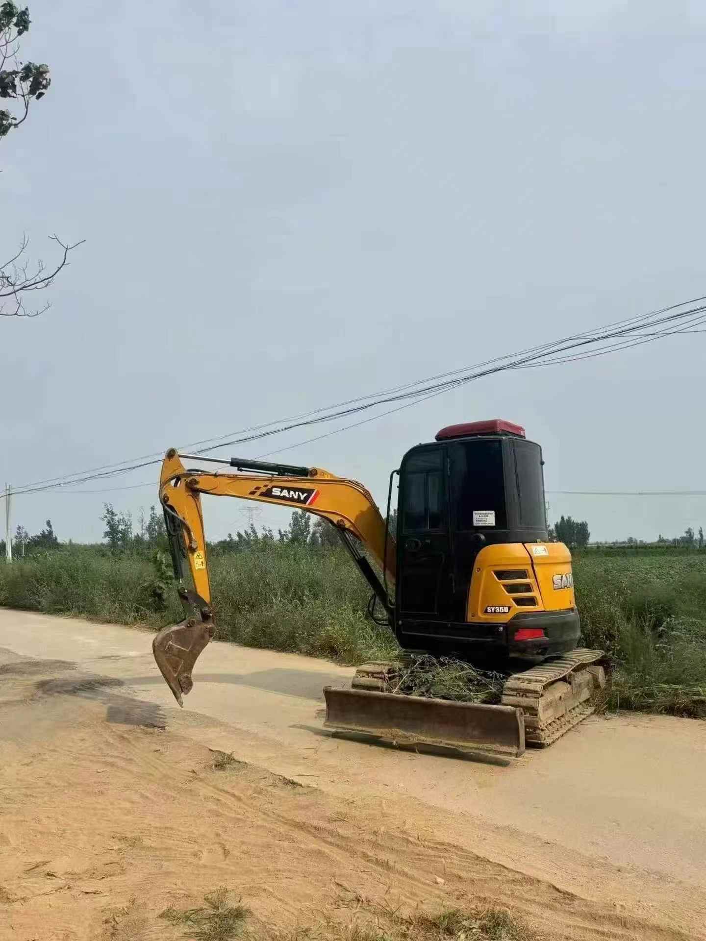 Buy Sany SY35C Used Excavator / 3