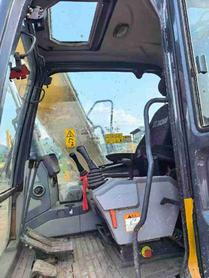 Buy XCMG XE135B Used Excavator / 5 Buy XCMG XE135B Used Excavator / 5