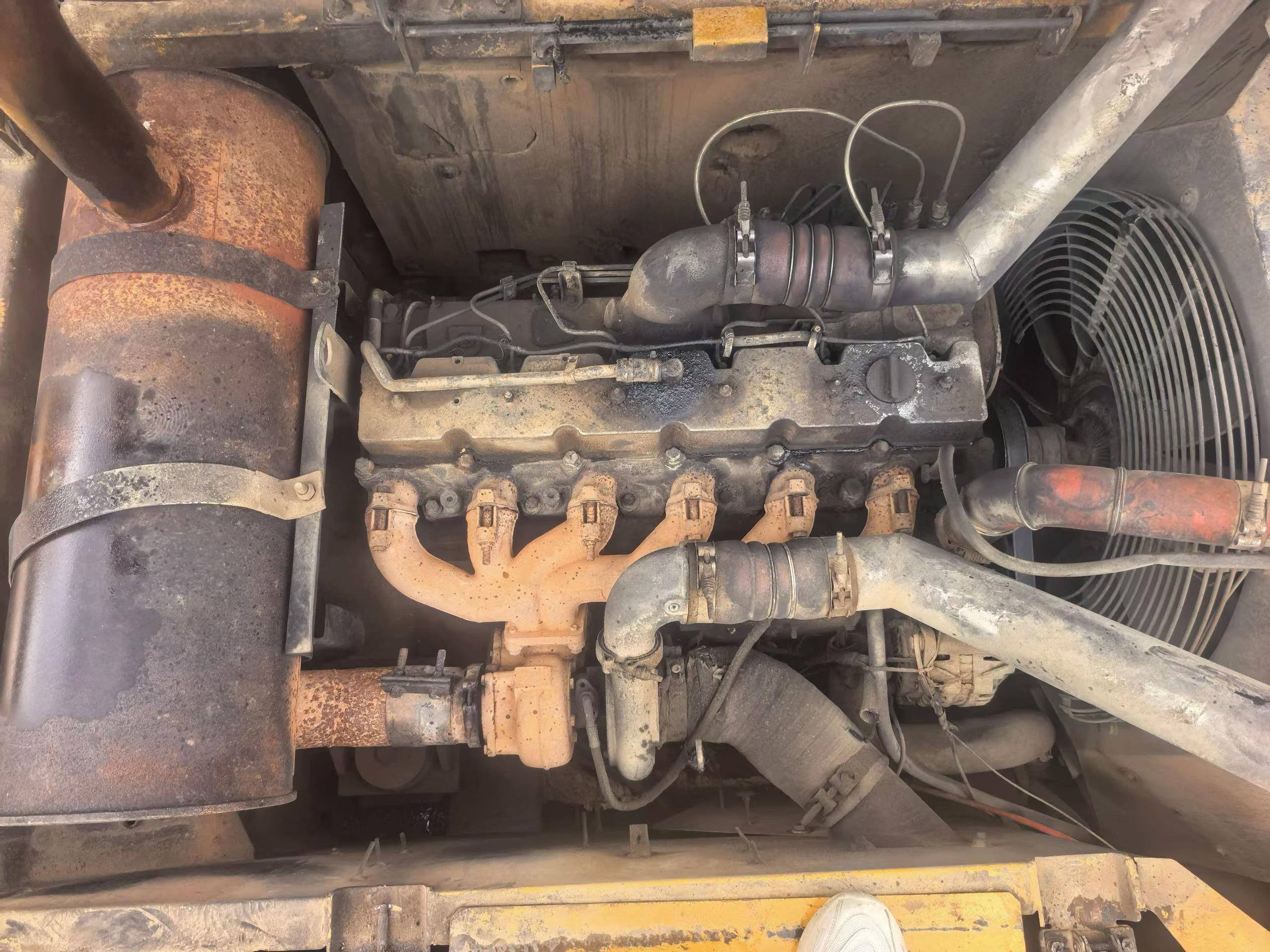 Buy Hyundai R335-7 Used Excavator / 4 Buy Hyundai R335-7 Used Excavator / 4