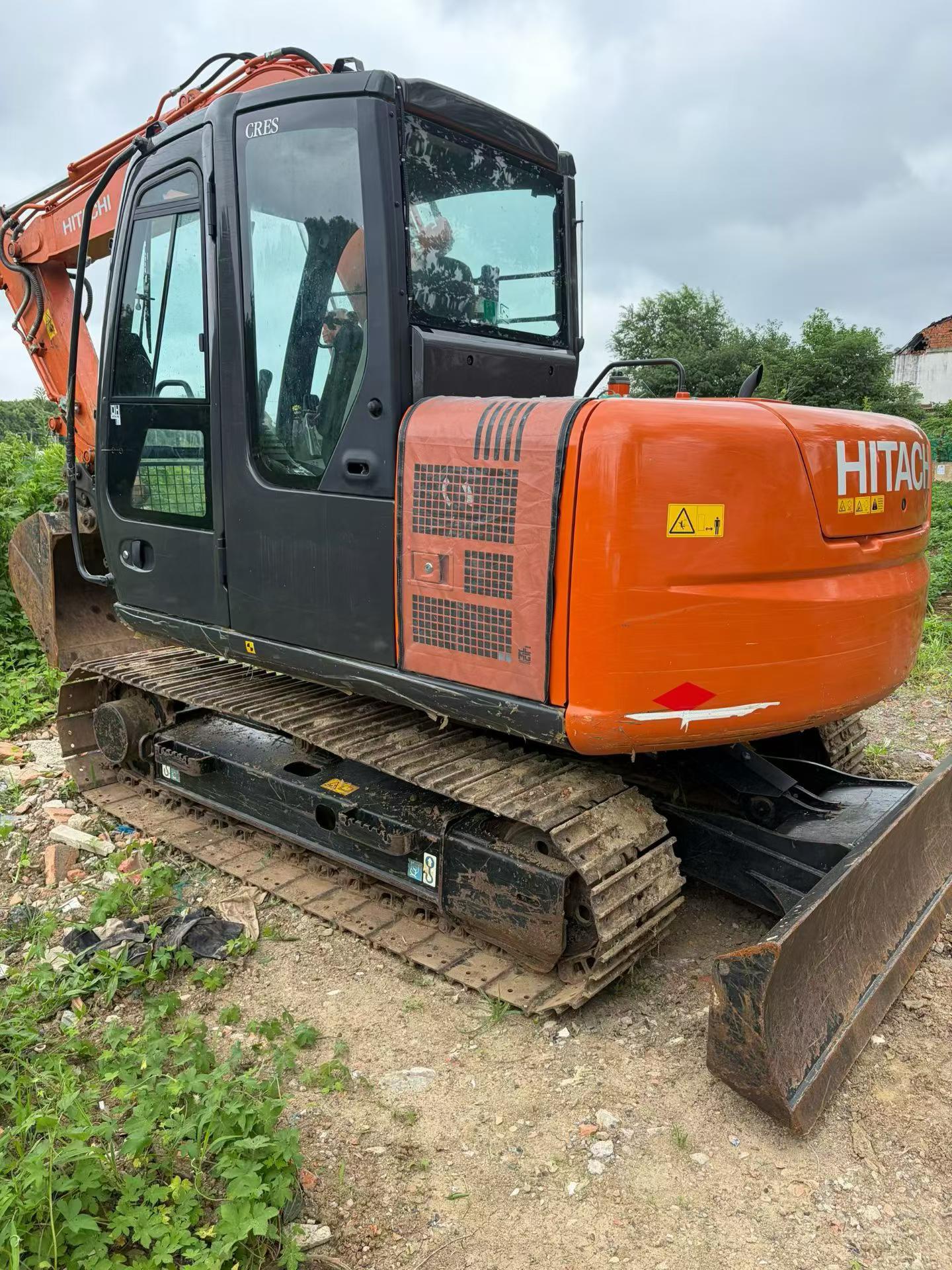Buy Hitachi EX75-3 Used Excavator / 9 Buy Hitachi EX75-3 Used Excavator / 9