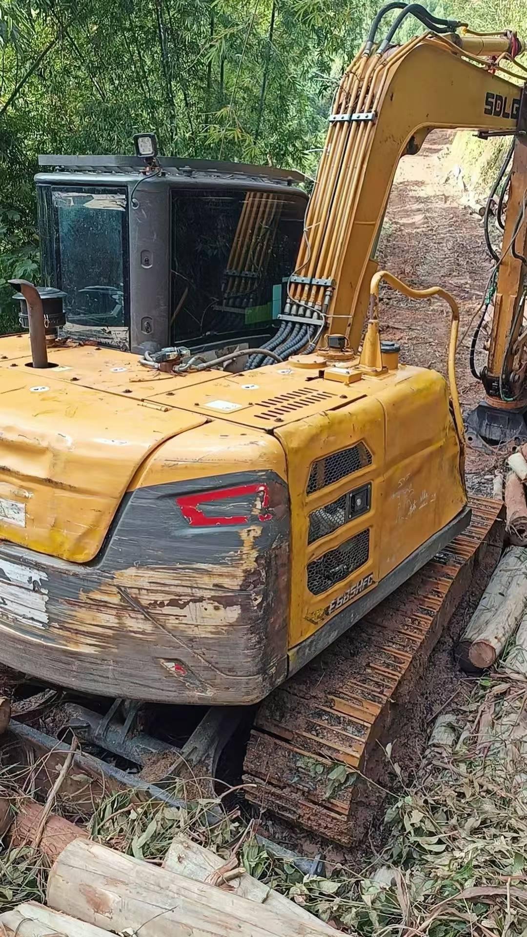 Buy XCMG XE85C Used Excavator / 2 Buy XCMG XE85C Used Excavator / 2