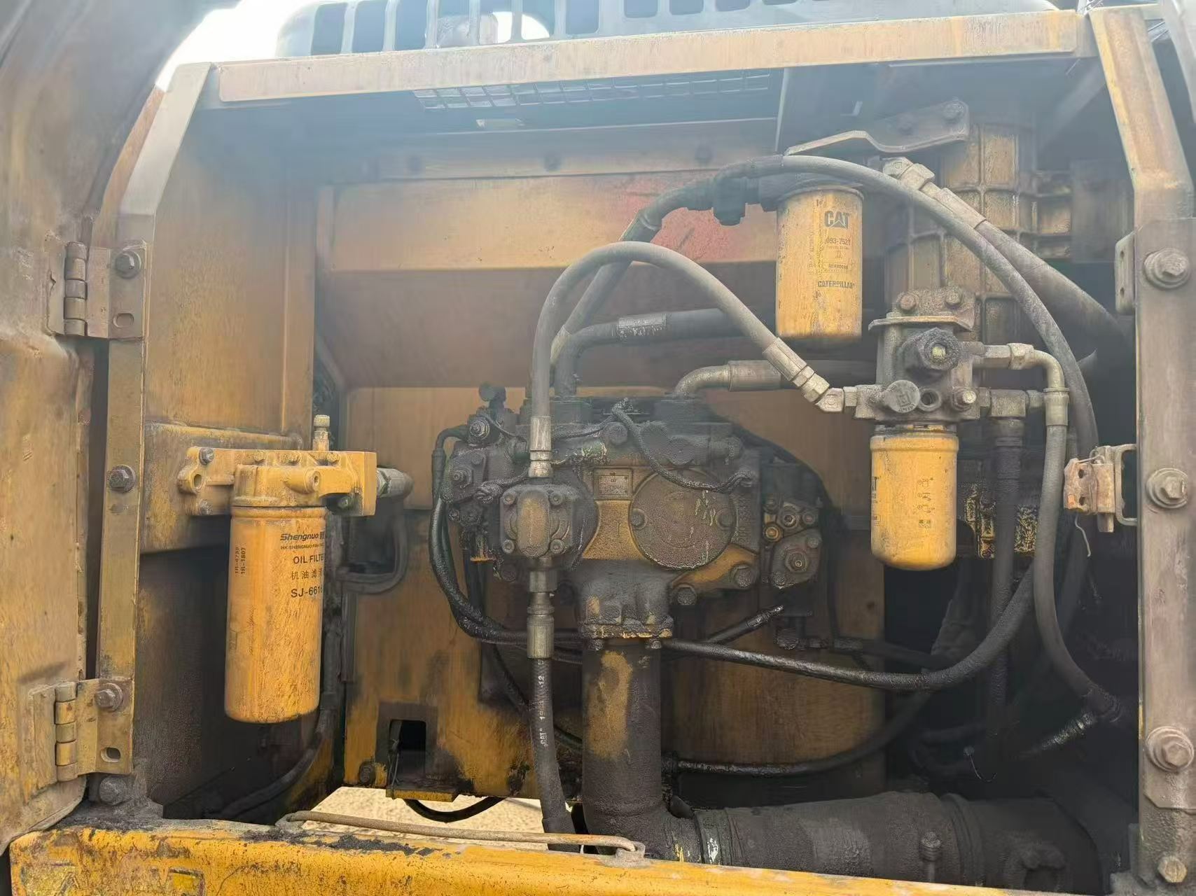 Buy Caterpillar 329D Used Excavator / 3 Buy Caterpillar 329D Used Excavator / 3
