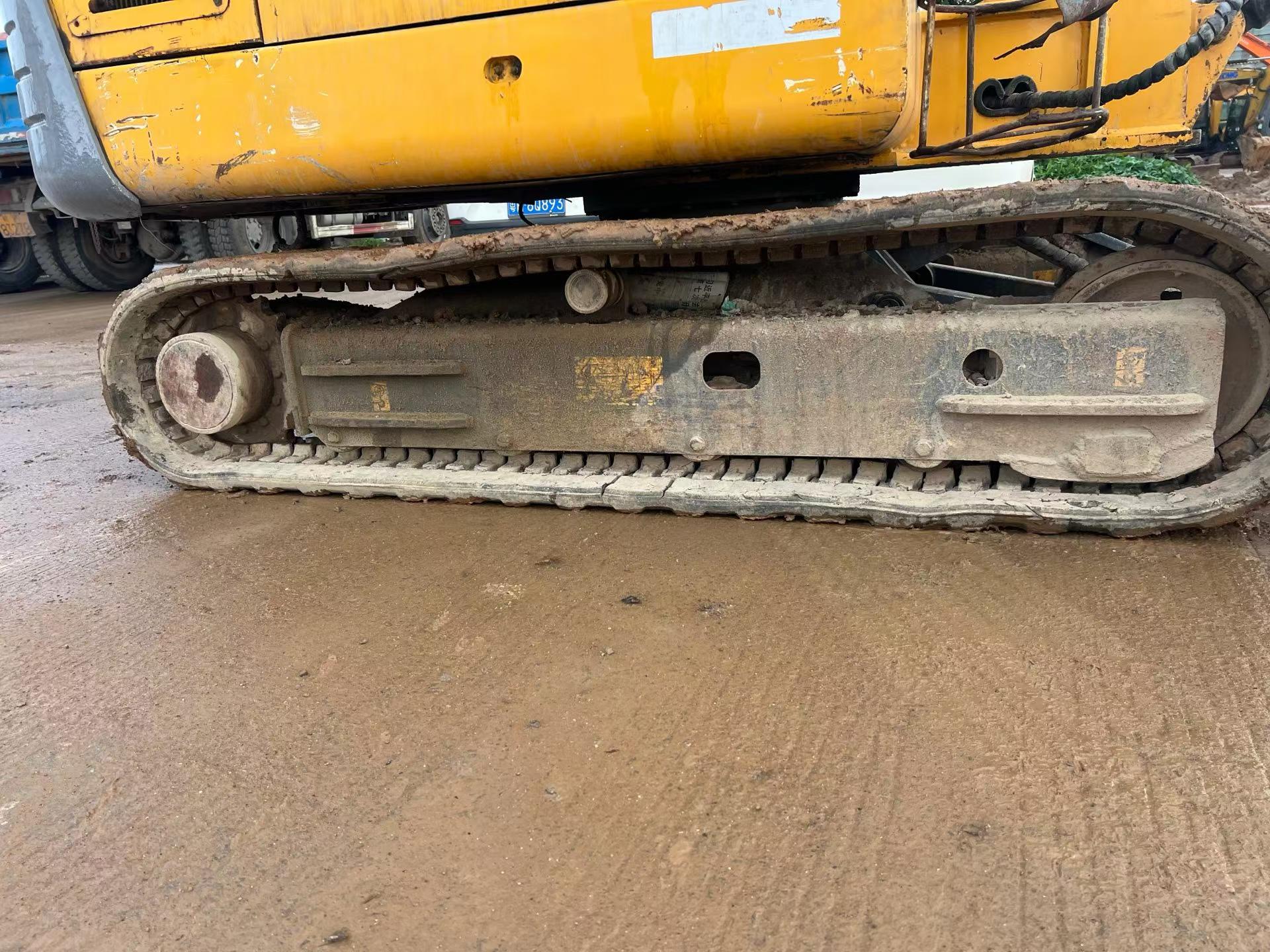 Buy XCMG XE40 Used Excavator / 6 Buy XCMG XE40 Used Excavator / 6