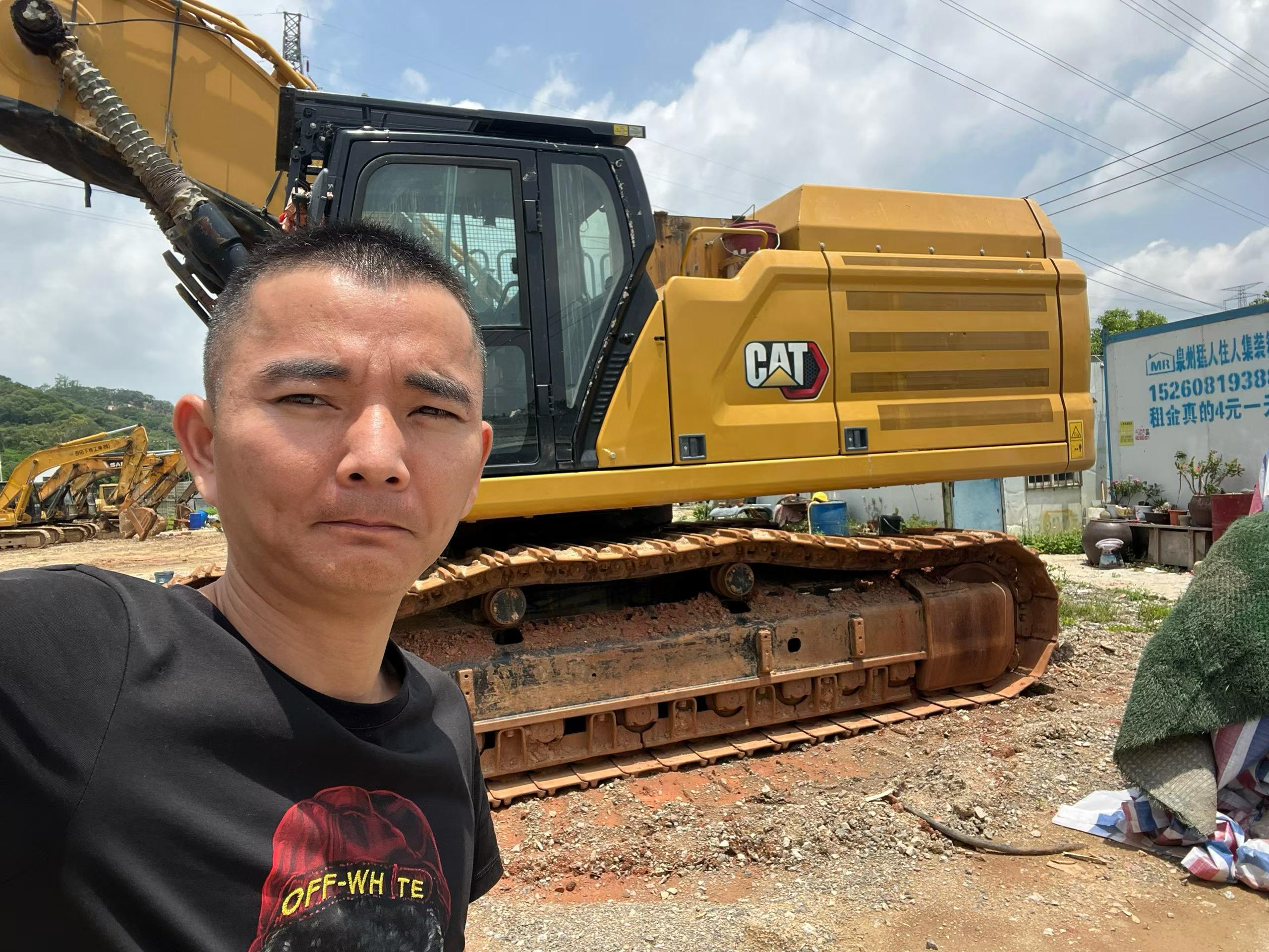 Buy Caterpillar CAT355 Used Excavator / 1