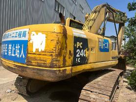 Buy Komatsu PC220-8 Used Excavator / 2 Buy Komatsu PC220-8 Used Excavator / 2