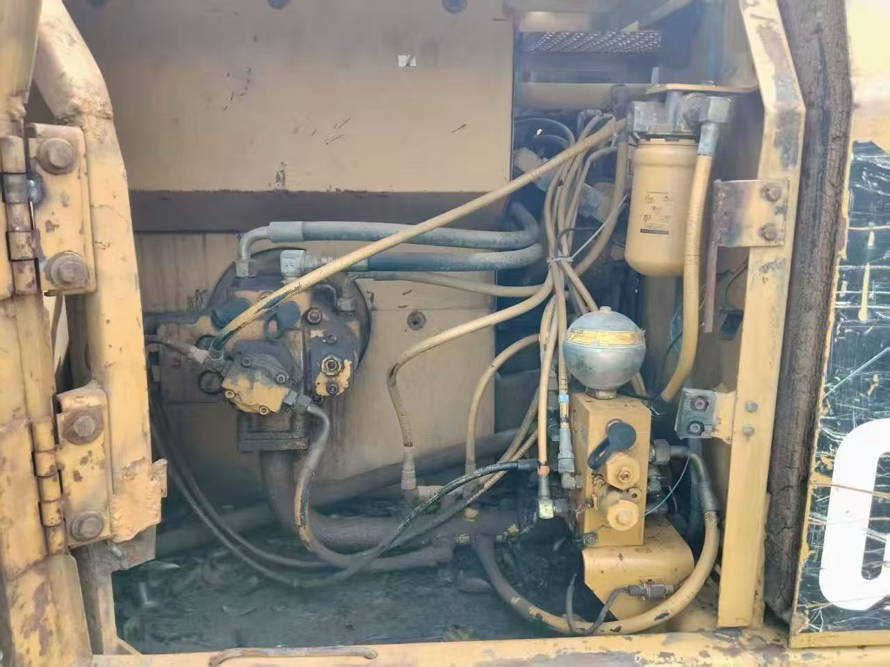 Buy Caterpillar 307B Used Excavator / 2 Buy Caterpillar 307B Used Excavator / 2