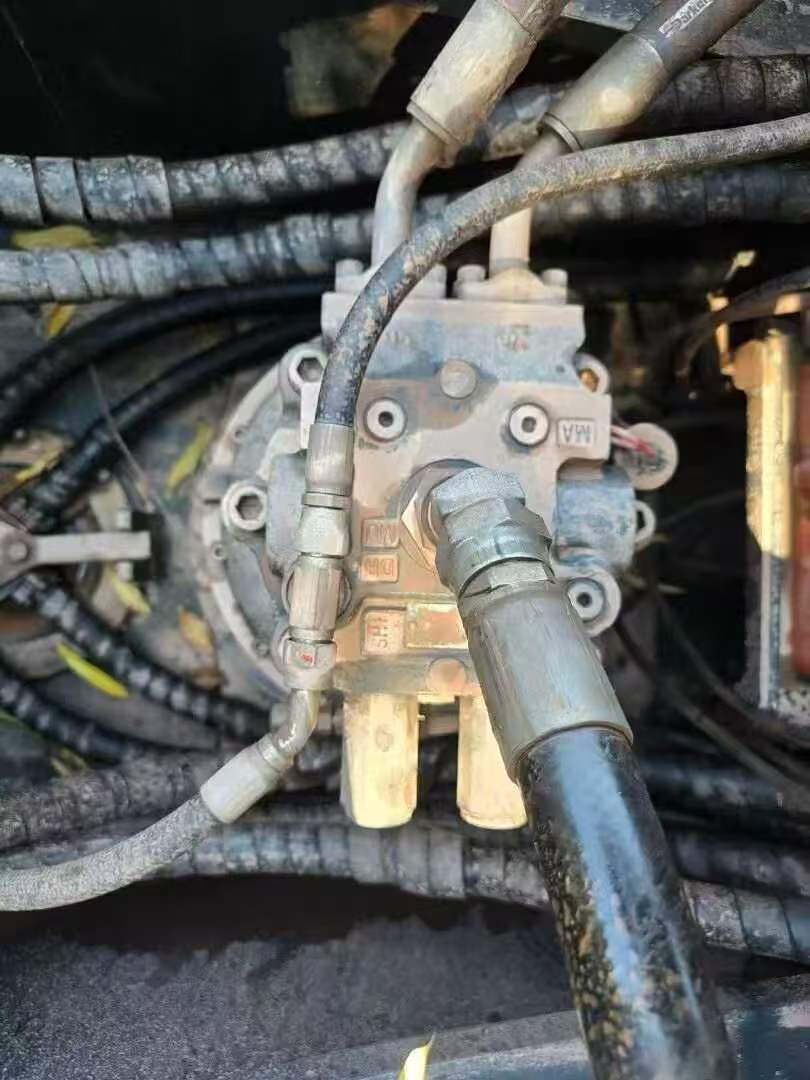 Buy Hyundai R350LVS Used Excavator / 6 Buy Hyundai R350LVS Used Excavator / 6