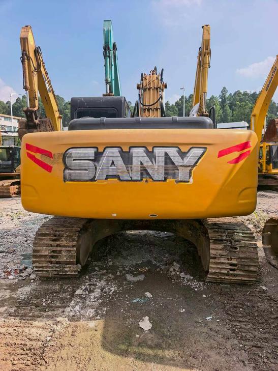Buy Sany SY215C Used Excavator / 1
