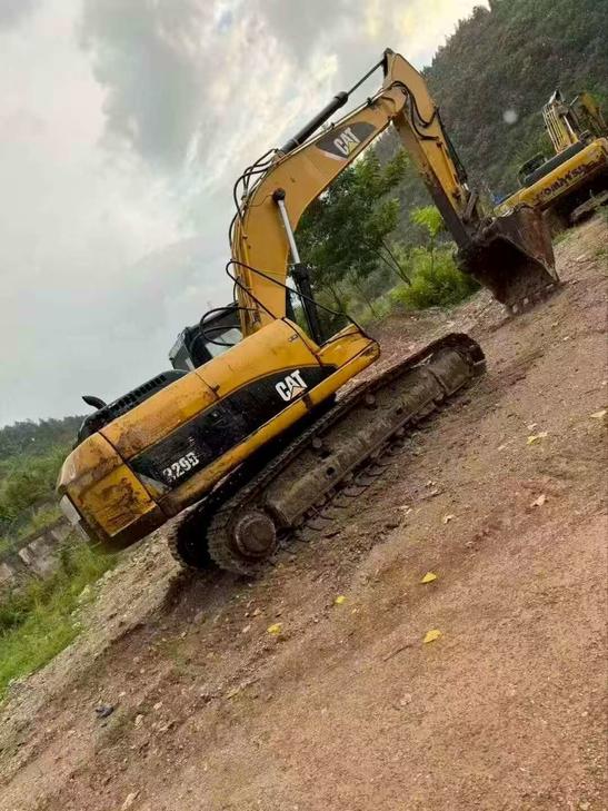 Buy Caterpillar 329D Used Excavator / 1