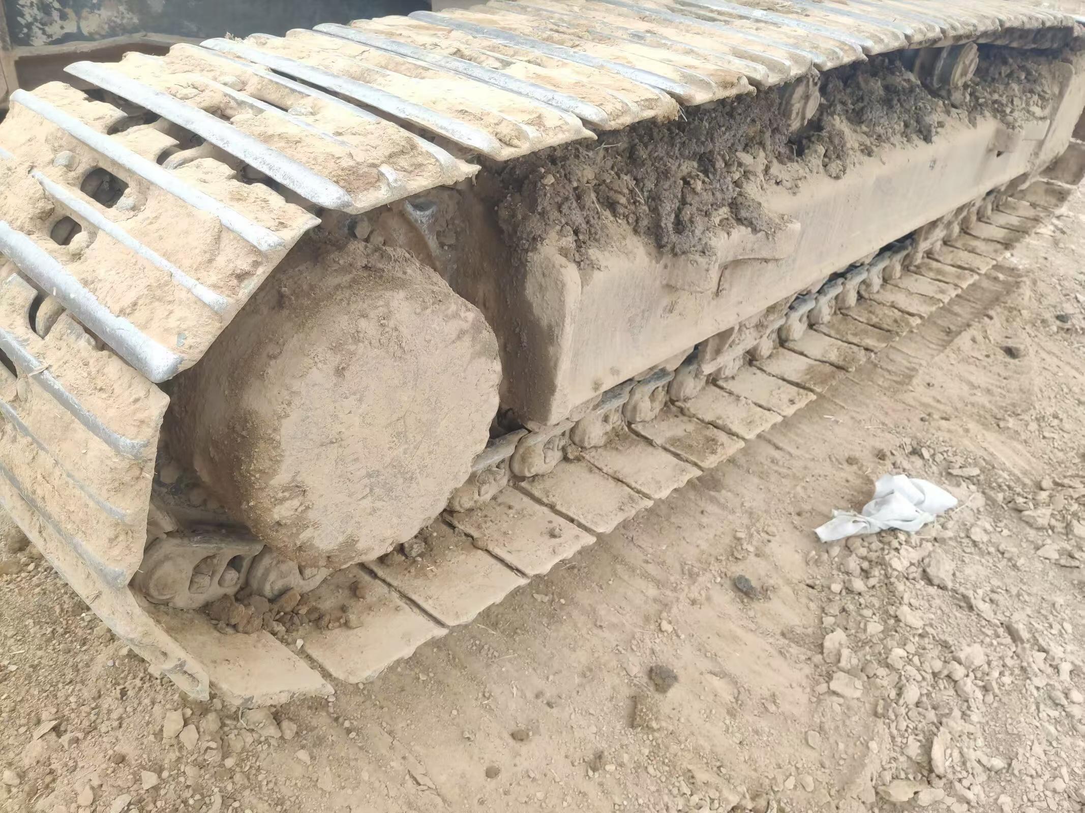 Buy Hyundai R225-7 Used Excavator / 6 Buy Hyundai R225-7 Used Excavator / 6