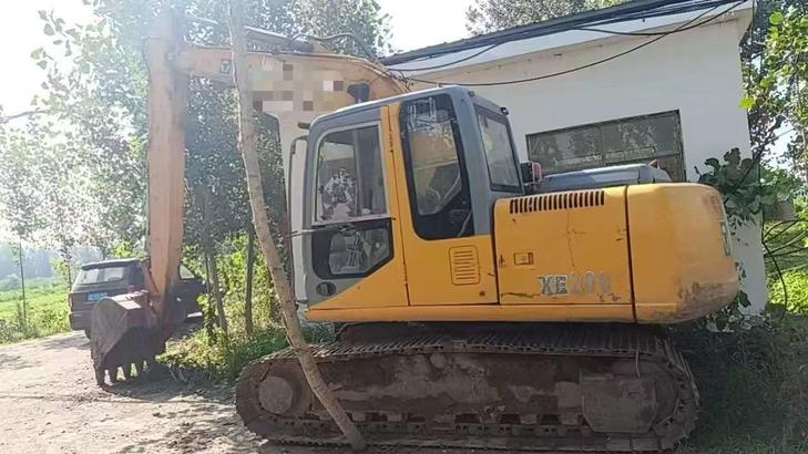 Buy XCMG LW150FV Used Excavator / 1