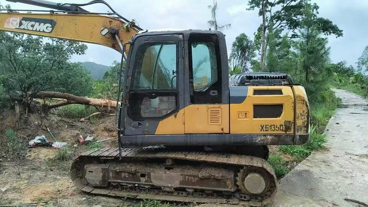 Buy XCMG Used Excavator / 1