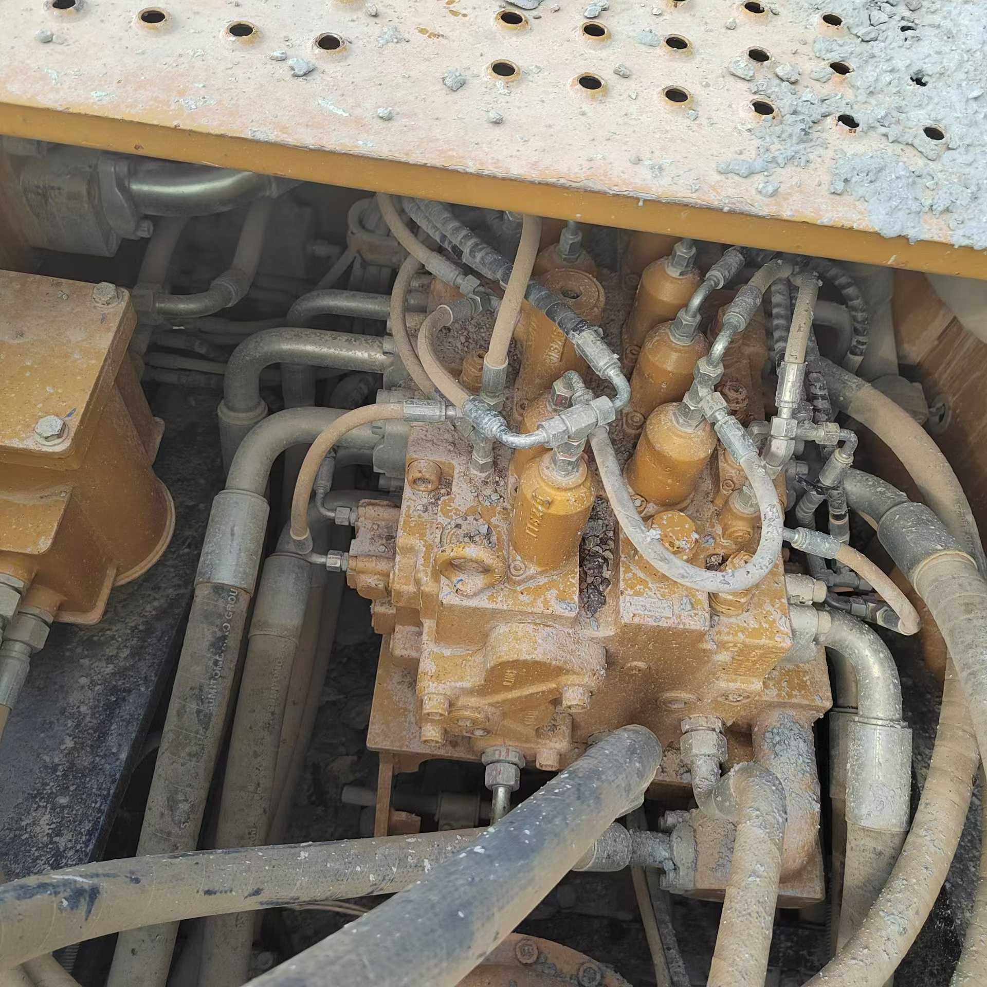 Buy Sany SY550H Used Excavator / 8 Buy Sany SY550H Used Excavator / 8