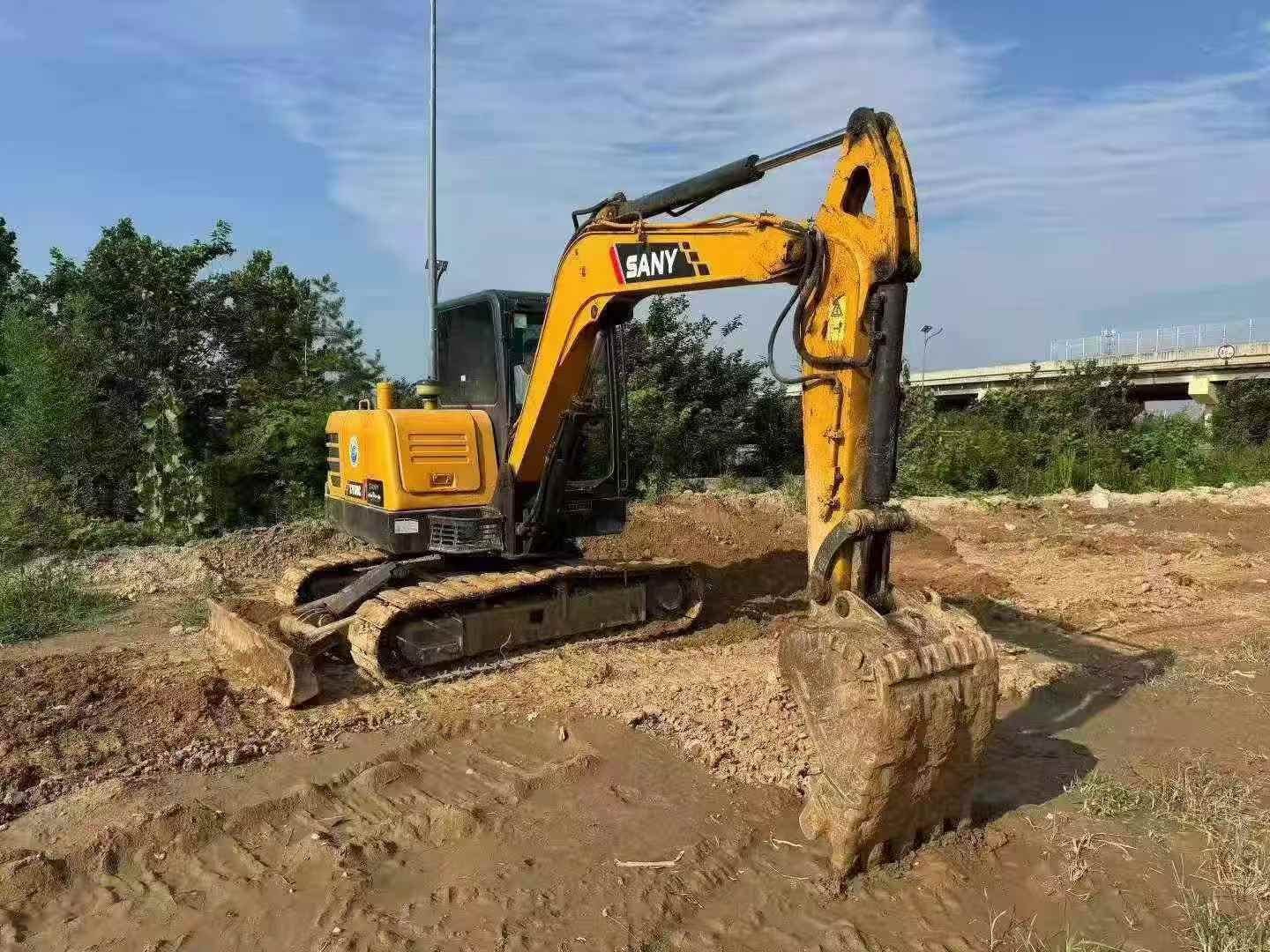Buy Sany SY60 Used Excavator / 2 Buy Sany SY60 Used Excavator / 2