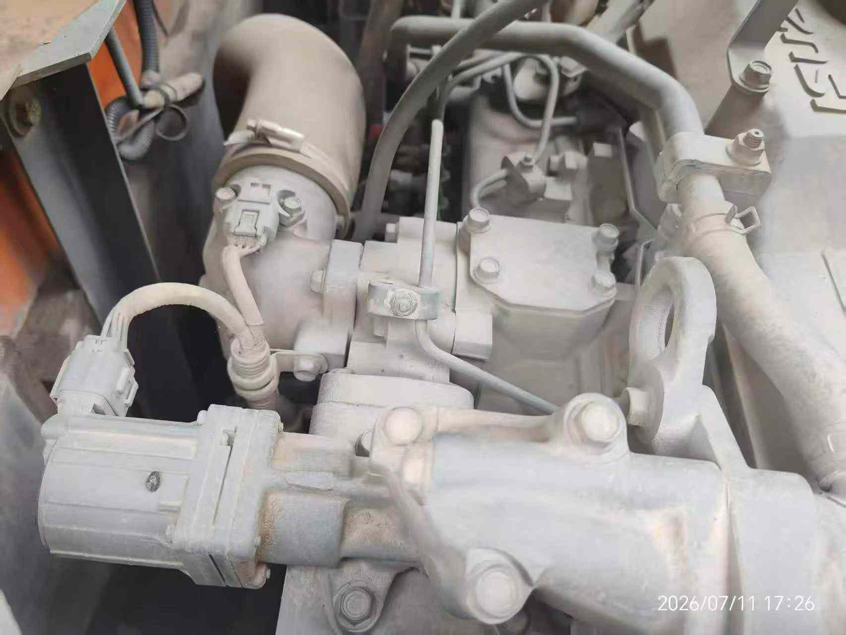 Buy Hitachi EX210 Used Excavator / 3 Buy Hitachi EX210 Used Excavator / 3