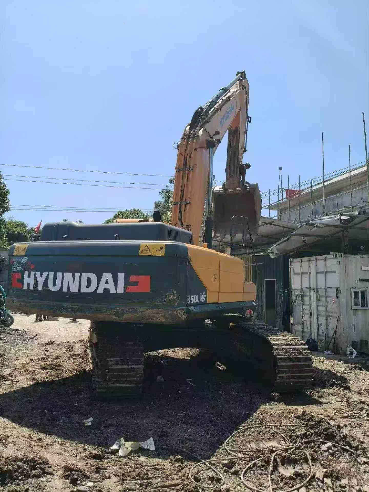 Buy Hyundai R350LVS Used Excavator / 9 Buy Hyundai R350LVS Used Excavator / 9