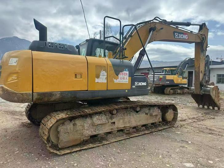 Buy XCMG LW200 Used Excavator / 1