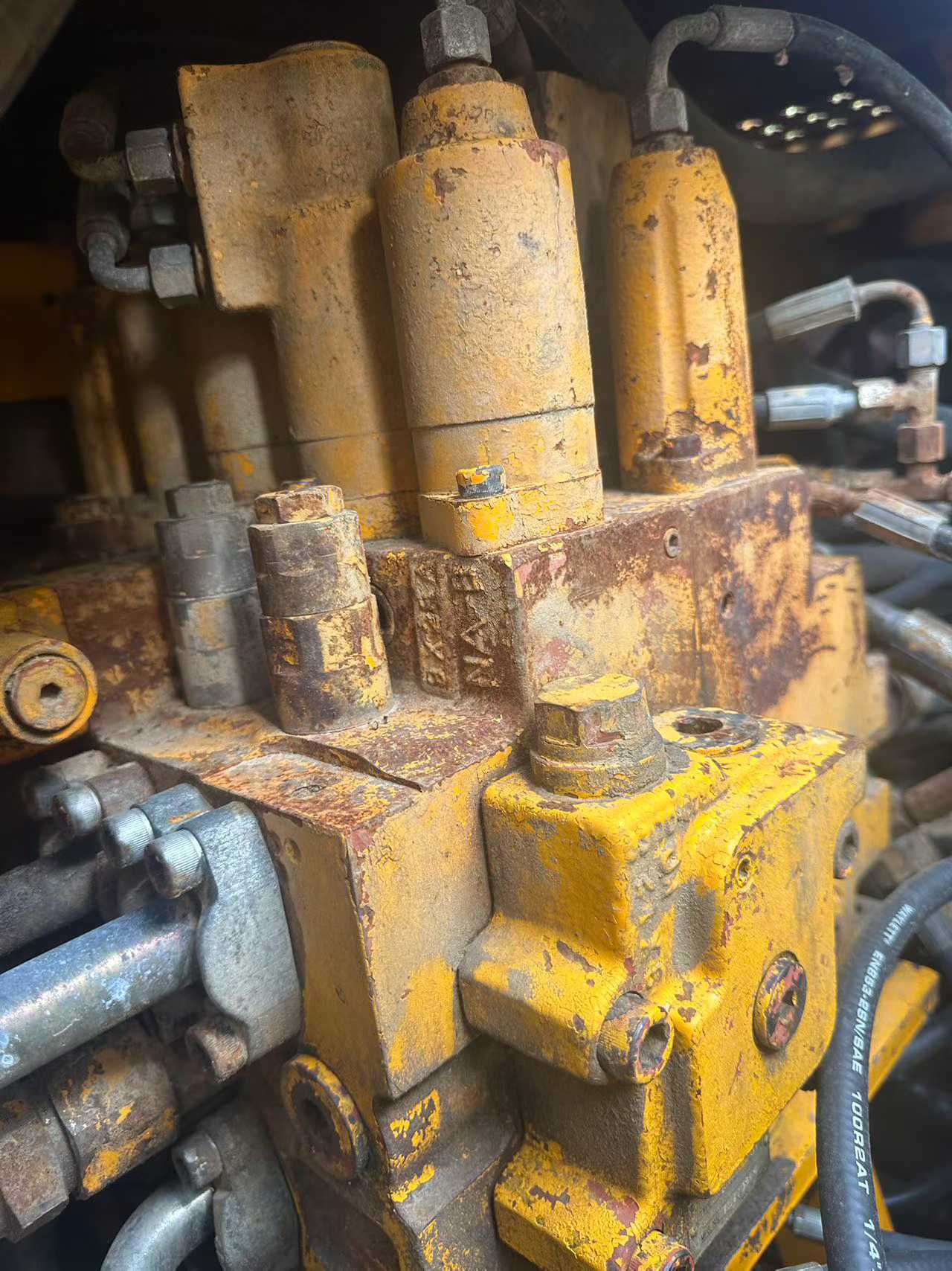 Buy Sany SY215C Used Excavator / 7
