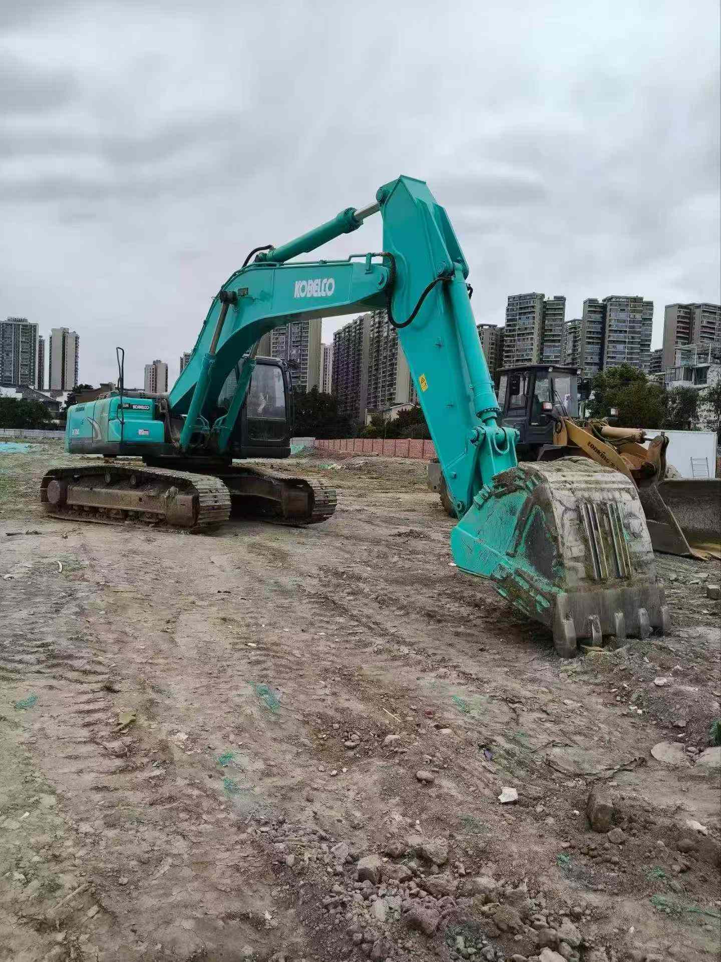 Buy Kobelco SK330 Used Excavator / 9