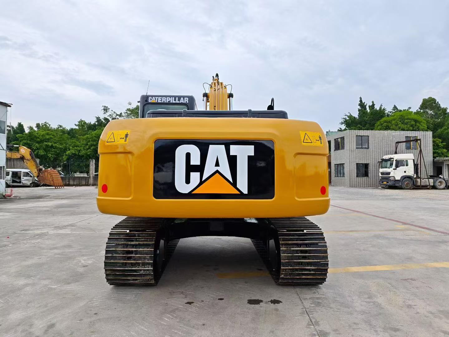 Buy Caterpillar 320D Used Excavator / 3 Buy Caterpillar 320D Used Excavator / 3