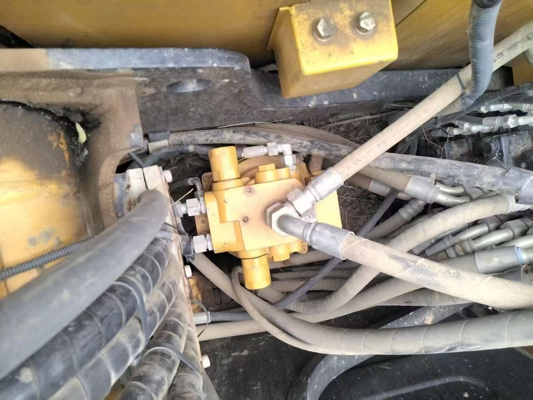 Buy Sany SY75 Used Excavator / 8 Buy Sany SY75 Used Excavator / 8
