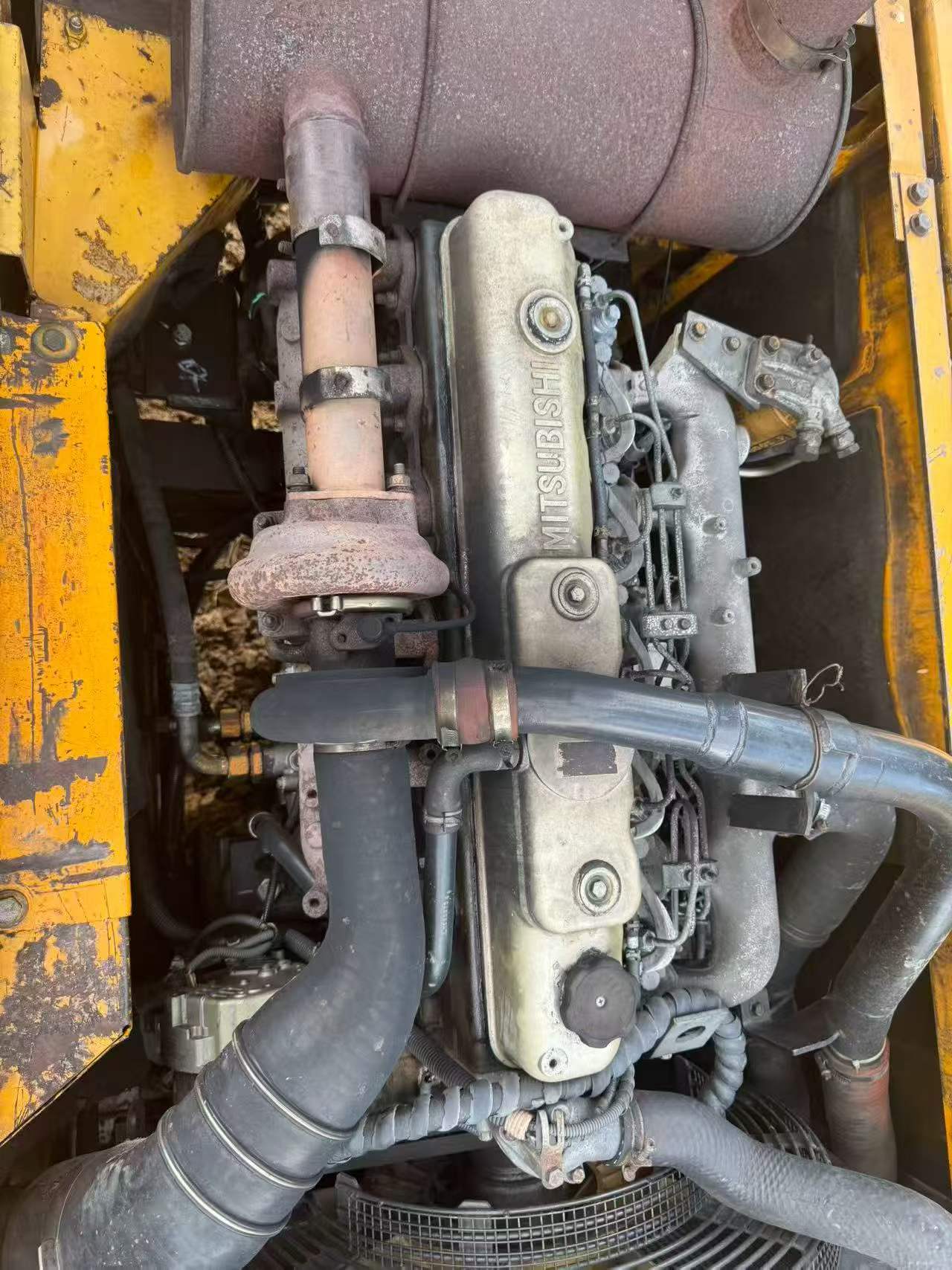 Buy Sany SY215C-8 Used Excavator / 2