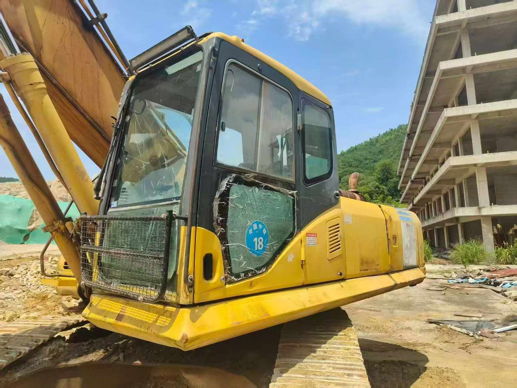 Buy Komatsu PC360-7 Used Excavator / 1