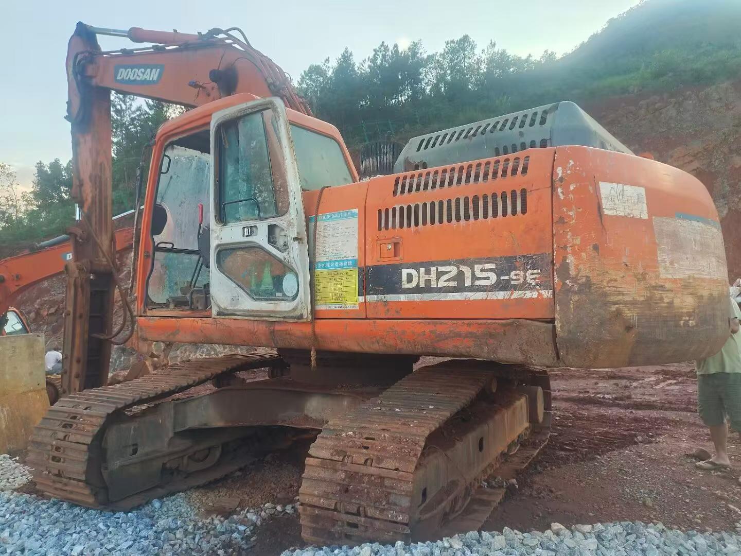 Acheter Doosan DH215-9 D'occasion Pelle