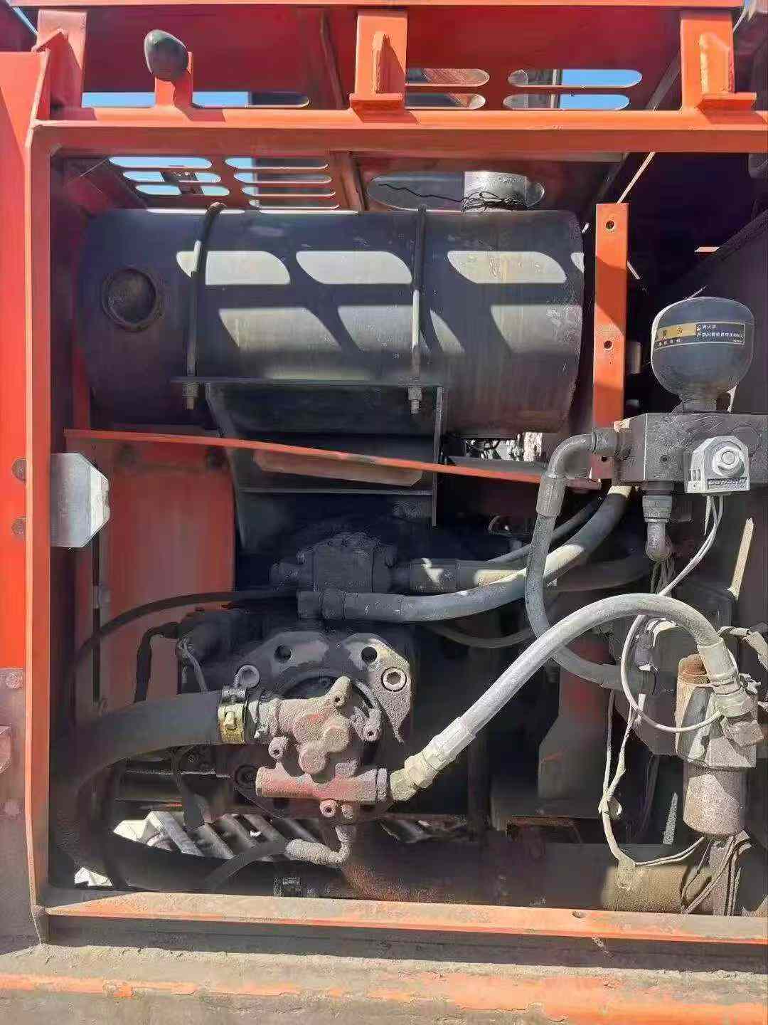 Buy Doosan DH150 Used Excavator / 2 Buy Doosan DH150 Used Excavator / 2