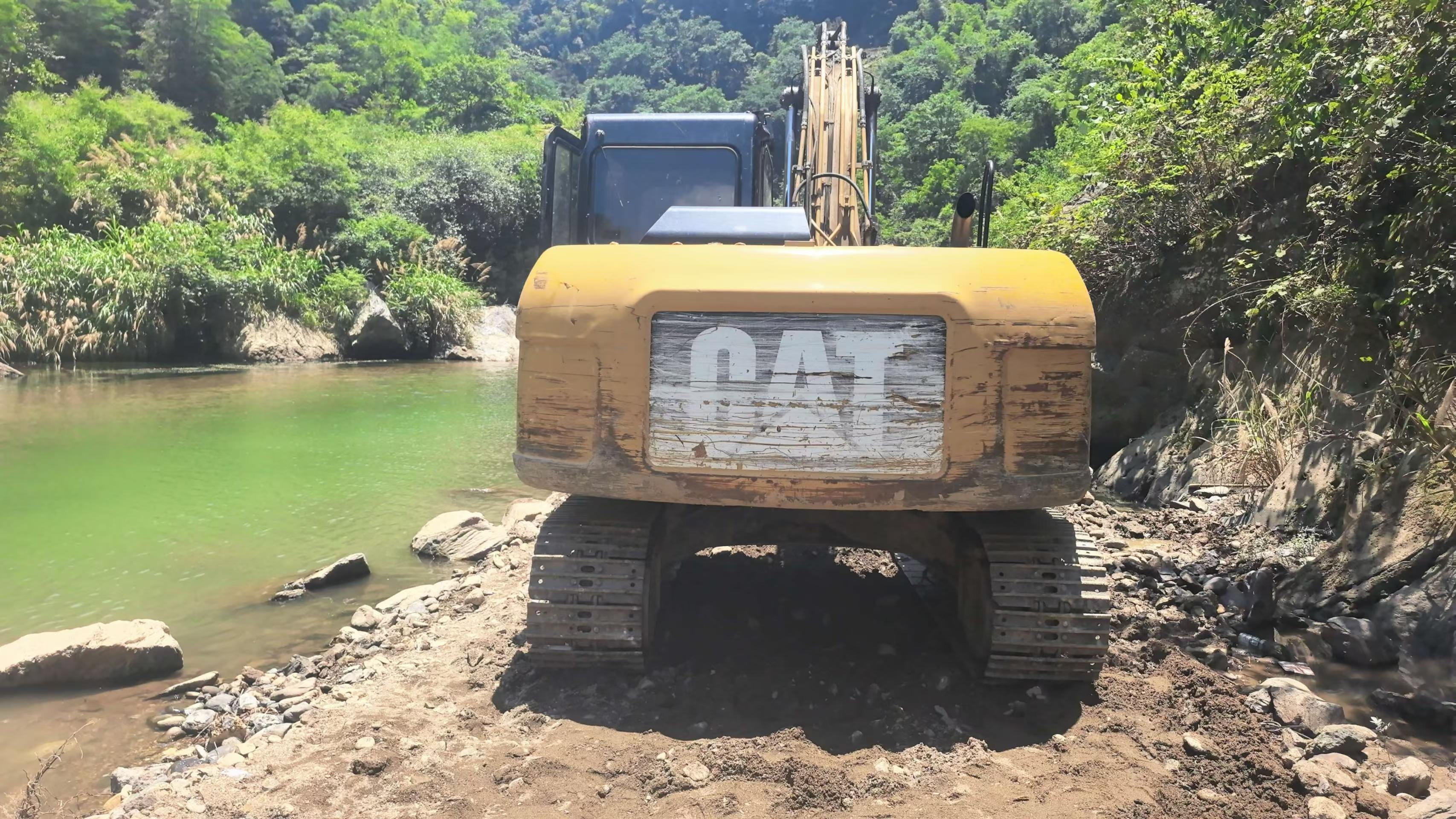 Buy Caterpillar 312D Used Excavator / 2